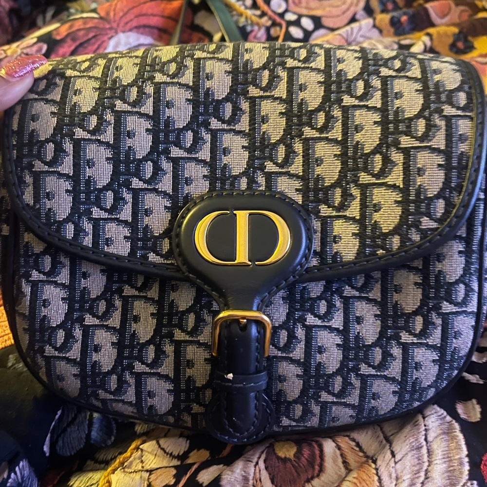 MEDIUM DIOR BOBBY BAG AUTHENTIC